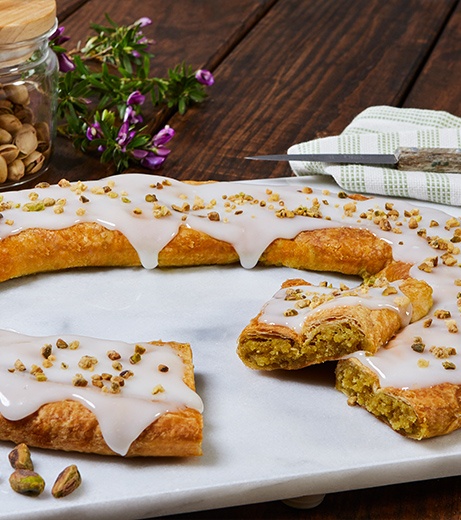 Pistachio Kringle